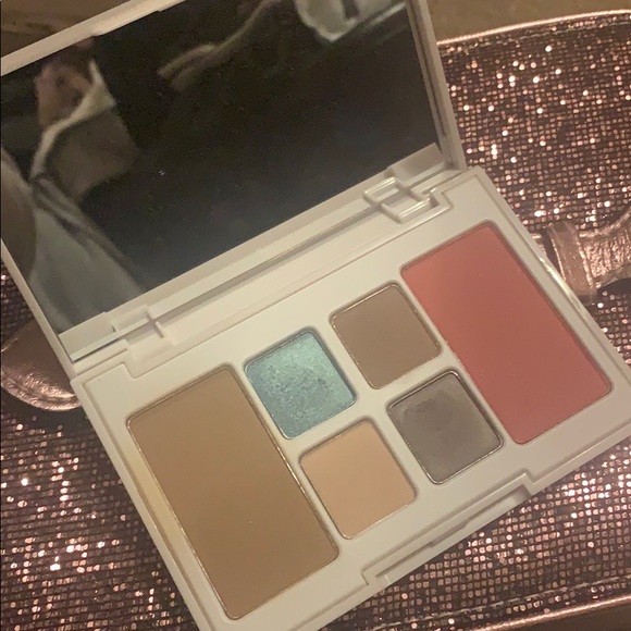 Laura Geller Southampton Classic face palette - Picture 3 of 5
